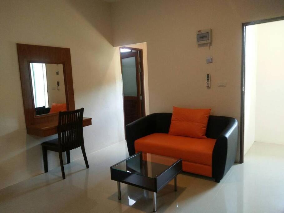 Sj House Hotel Aonang Ban Khlong Haeng Exteriör bild