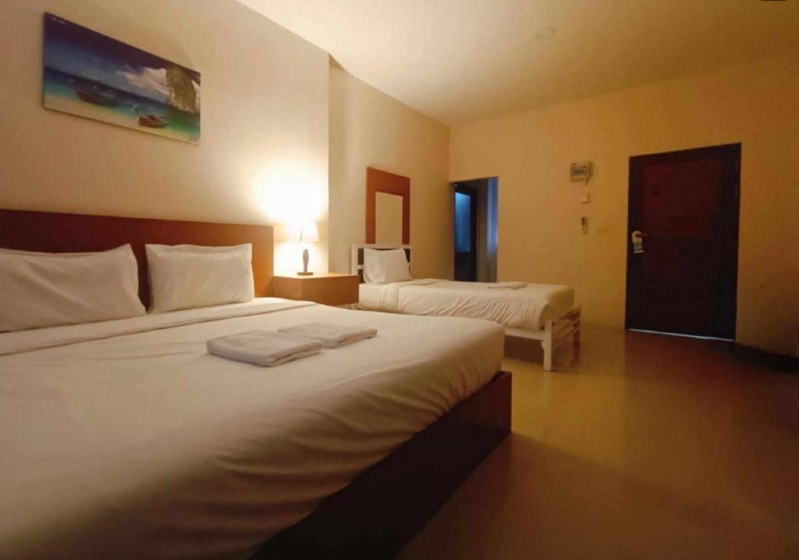 Sj House Hotel Aonang Ban Khlong Haeng Exteriör bild